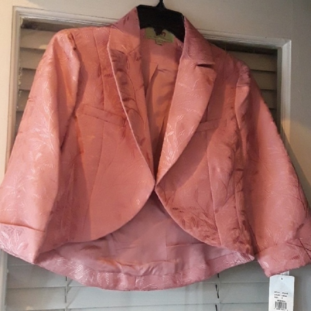 Holiday Coral Cropped Blazer